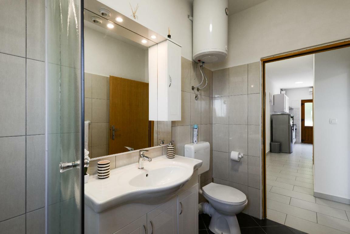 Apartment Lordanic Zaglav, Dugi Otok Exterior foto